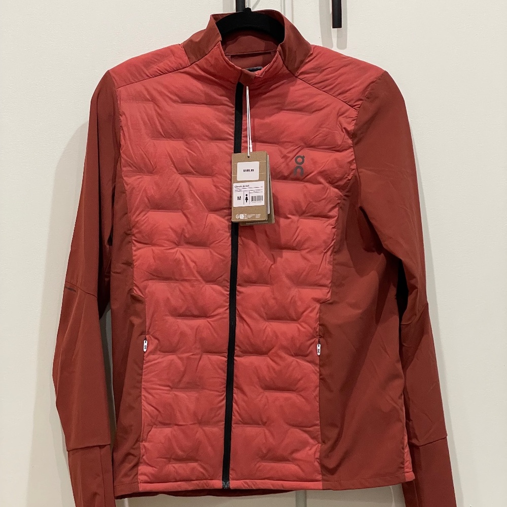 NWT On Women's Climate Jacket (Auburn/Ruby) Size Medium